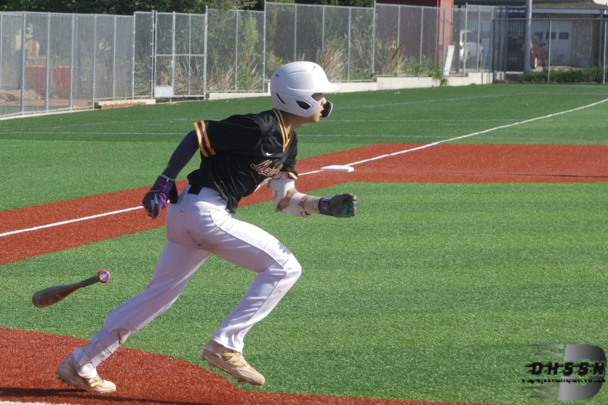 Varsity Baseball falls to Cupertino High School 4-3